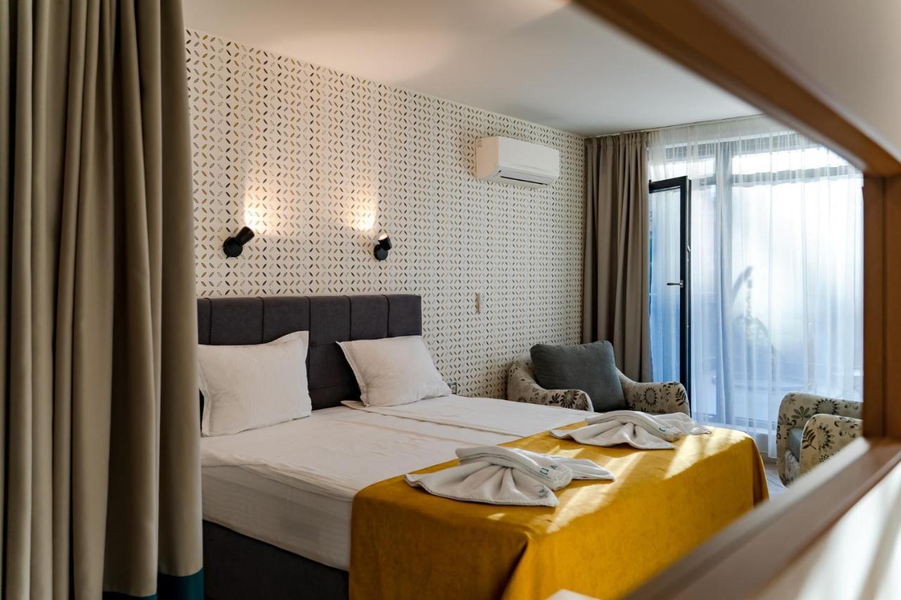 Family Hotel Laxo Obzor Eksteriør bilde