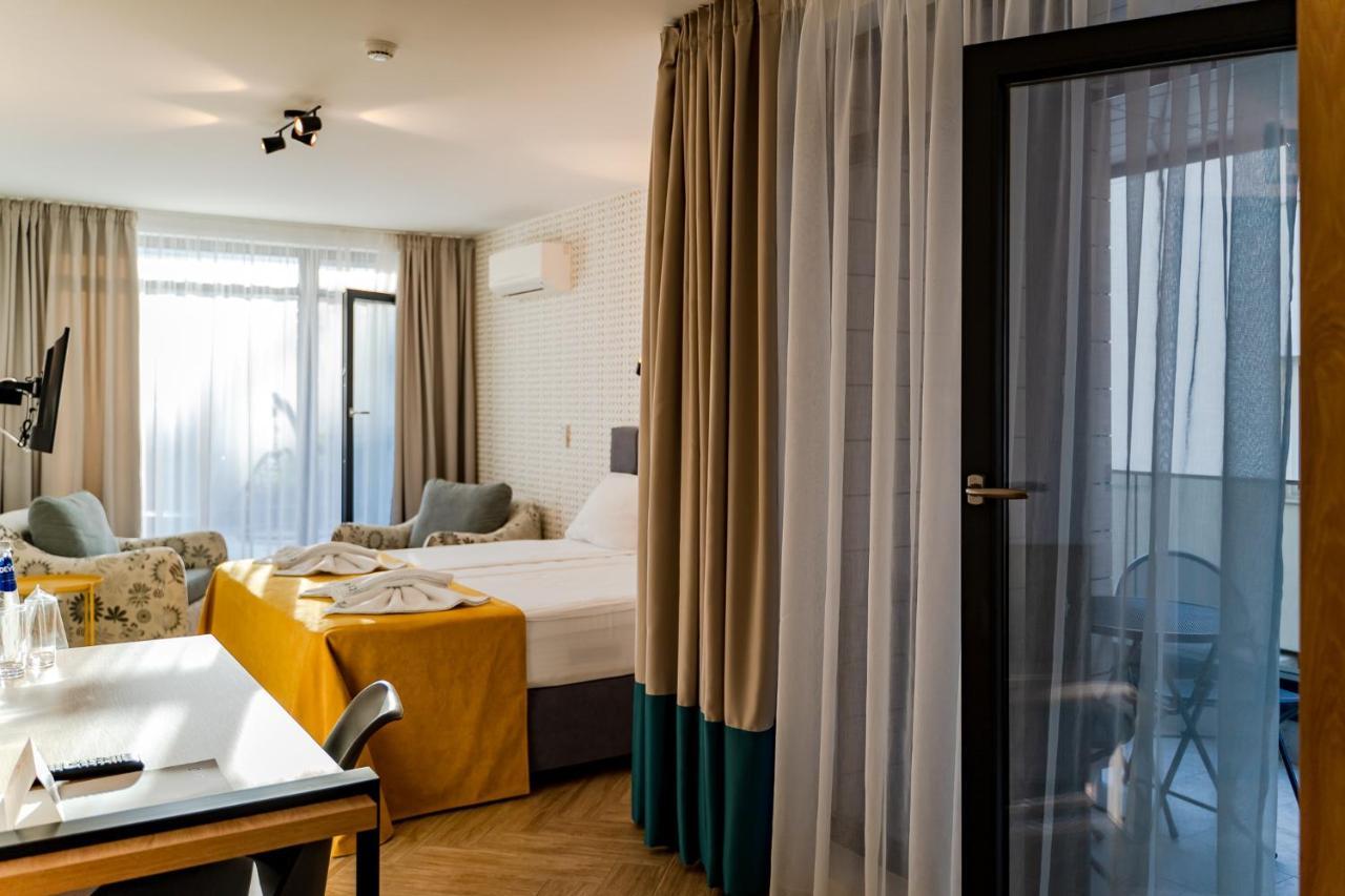 Family Hotel Laxo Obzor Eksteriør bilde